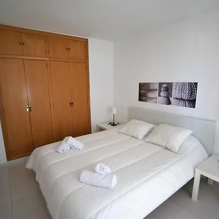 In Mediterranean View 아파트 *